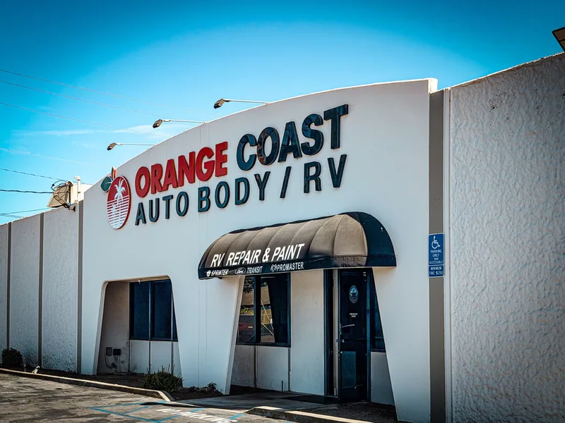 Orange Coast Auto Body / RV in Fountain Valley